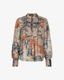 Chemises & Tops><noscript><img width=