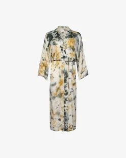 Kimonos & Ponchos><noscript><img width=